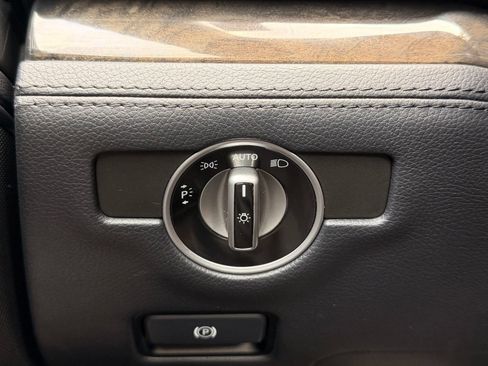 Used 2015 Mercedes-Benz SL 400 image 17