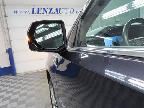 Used 2024 GMC Yukon XL Denali w/ Advanced Technology Package image 76