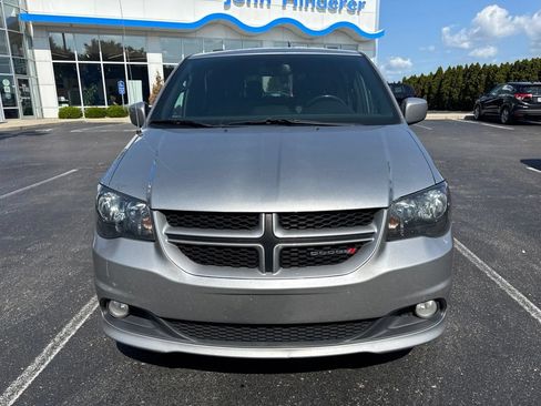 Used 2018 Dodge Grand Caravan GT FWD image 9