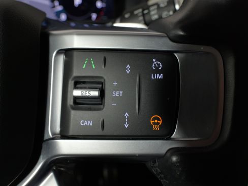 Used 2023 Land Rover Discovery S R-Dynamic AWD/4WD image 46