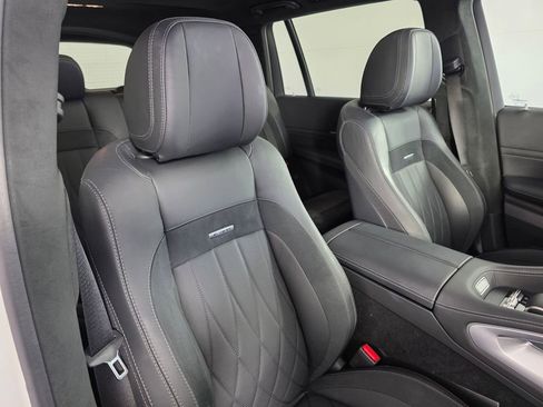 Certified 2023 Mercedes-Benz GLS 63 AMG 4MATIC image 34