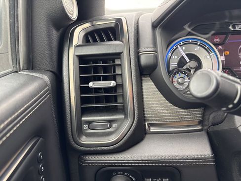 Used 2020 RAM 3500 Limited AWD/4WD image 41
