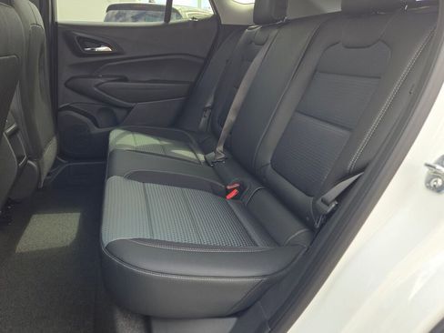 New 2026 Chevrolet Trax LT w/ Driver Confidence Package FWD image 15