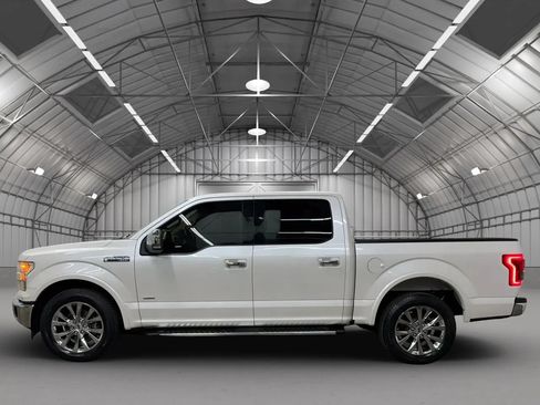 Used 2017 Ford F150 Lariat RWD image 2