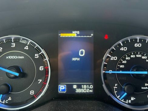 Used 2022 Subaru Ascent Limited w/ Technology Package image 10