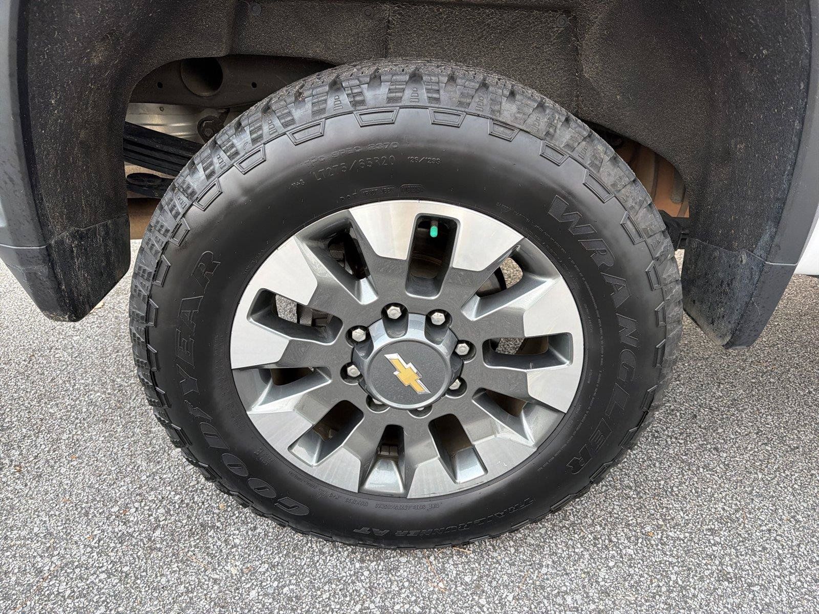Used 2024 Chevrolet Silverado 2500 LT w/ All Star Edition AWD/4WD image 16