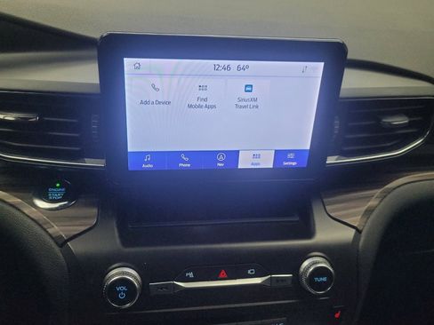 Used 2020 Ford Explorer Limited AWD/4WD image 25