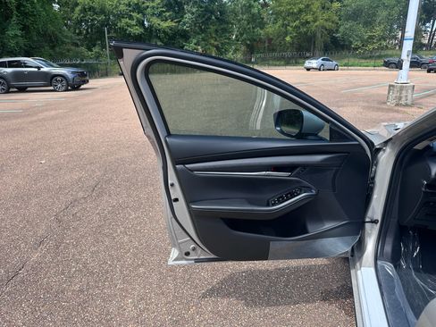 New 2026 MAZDA MAZDA3 2.5 S Sedan w/ Preferred Pkg FWD image 6