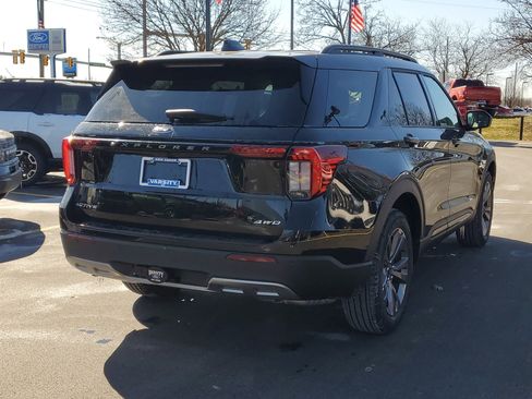 New 2026 Ford Explorer Active image 3