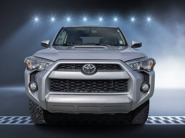 Used 2019 Toyota 4Runner TRD Off-Road Premium AWD/4WD image 8