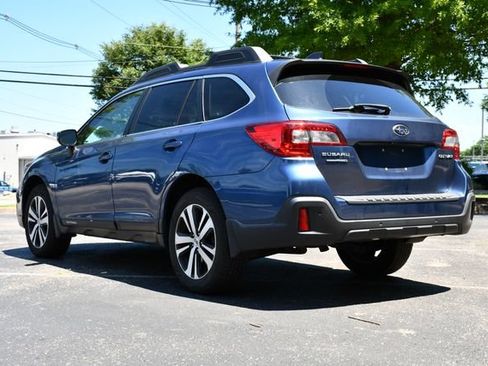 Used 2019 Subaru Outback 2.5i Limited w/ Popular Package #2 AWD/4WD image 5