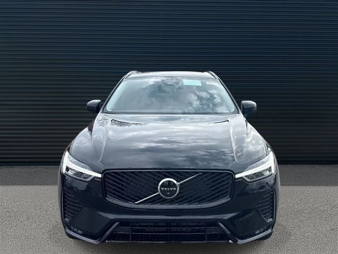 New 2026 Volvo XC60 B5 Plus w/ Climate Package image 2