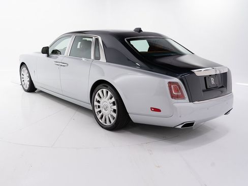 Certified 2018 Rolls-Royce Phantom Sedan image 3