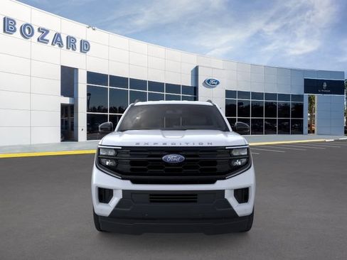 New 2026 Ford Expedition Active RWD image 7