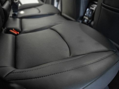 New 2026 Jeep Compass Limited image 33