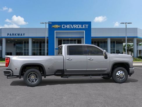 New 2026 Chevrolet Silverado 3500 High Country w/ High Country Premium Package image 5