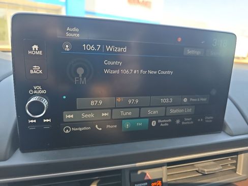 Used 2025 Honda Pilot Elite image 31