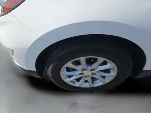 Used 2020 Chevrolet Equinox LT w/ Driver Convenience Package FWD image 31
