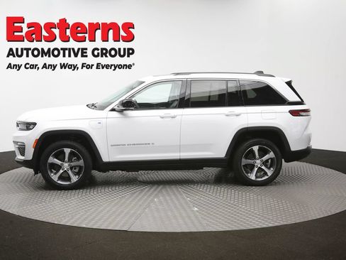 Used 2023 Jeep Grand Cherokee 4WD 4xe image 65