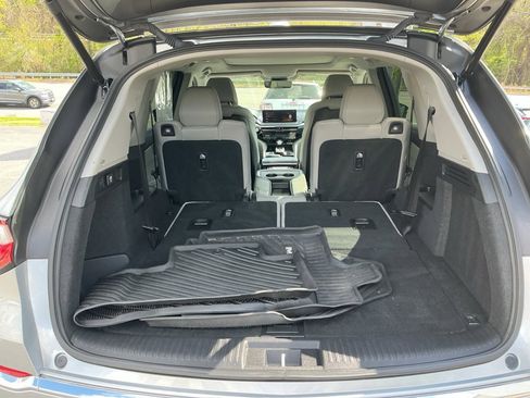 Used 2023 Acura MDX w/ Technology Package image 19