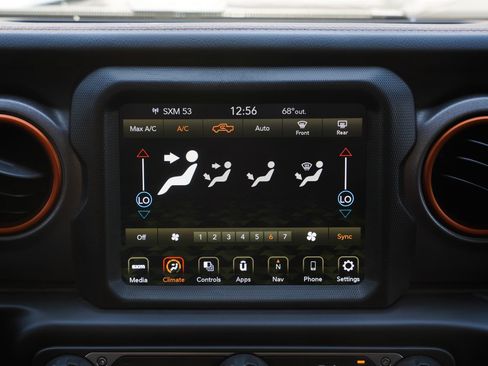 Used 2021 Jeep Gladiator Mojave image 40