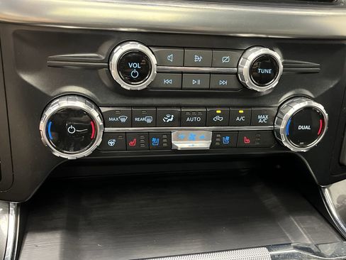 Used 2023 Ford F150 Lariat w/ Equipment Group 502A High image 23