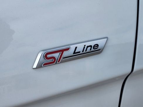 Used 2024 Ford Edge ST-Line image 12