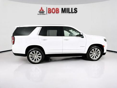 Used 2023 Chevrolet Tahoe Premier AWD/4WD image 8