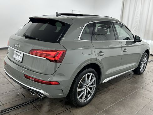 Used 2021 Audi SQ5 Premium Plus w/ Premium Plus Package image 5