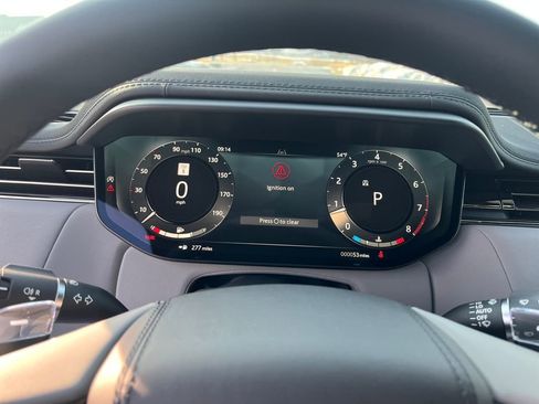 New 2026 Land Rover Range Rover Sport SV image 15