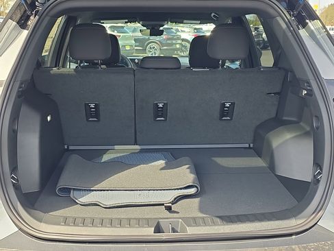 New 2026 Chevrolet Equinox LT w/ Safety and Technology Package AWD/4WD image 9