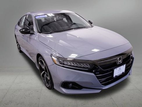 Certified 2022 Honda Accord Sport Special Edition image 9