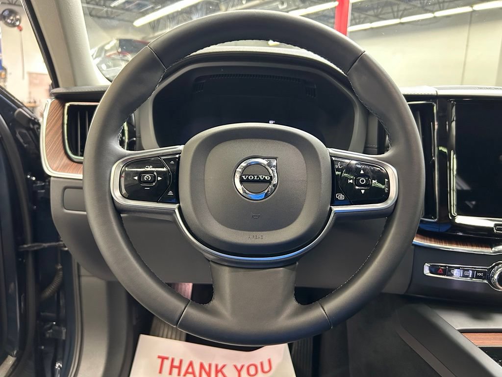 Used 2024 Volvo XC60 B5 Ultimate AWD/4WD image 24