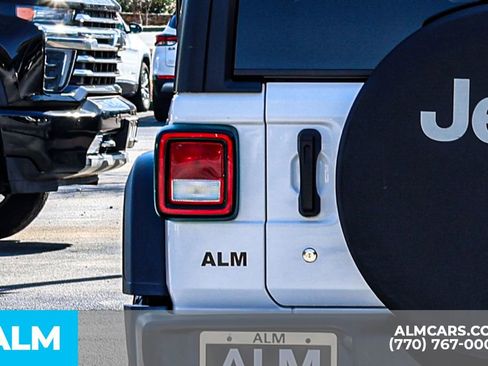 Used 2019 Jeep Wrangler Unlimited Sport S image 12