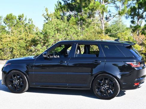 Used 2022 Land Rover Range Rover Sport SVR AWD/4WD image 4