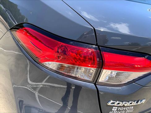 Used 2024 Toyota Corolla LE FWD image 27