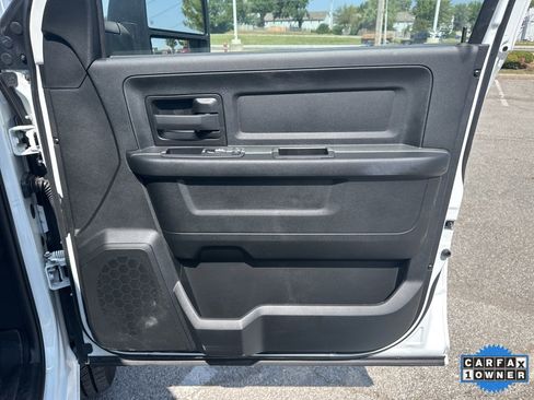 Used 2024 RAM 2500 Tradesman w/ Chrome Appearance Group image 52