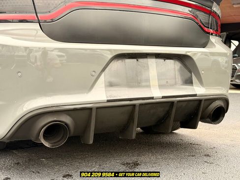 Used 2019 Dodge Charger Scat Pack RWD image 15