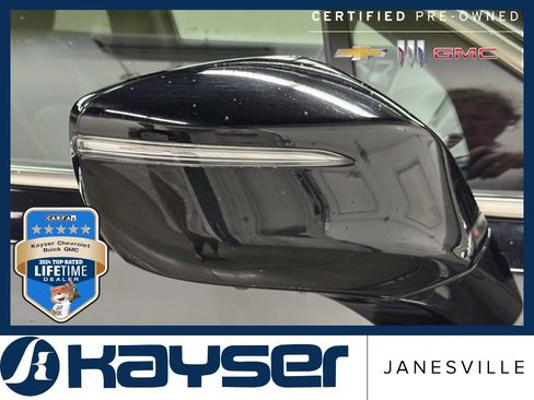 Certified 2022 Buick Enclave Avenir w/ Trailering Package, 5000 lbs. image 23