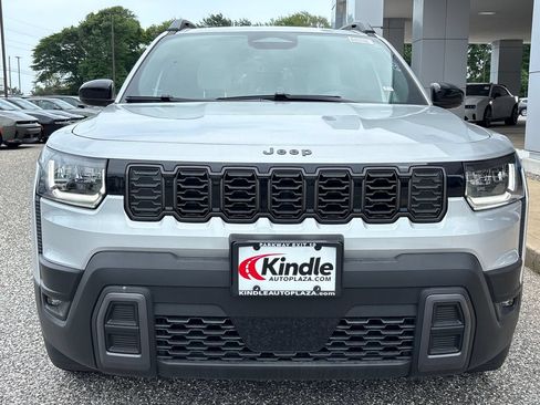 New 2026 Jeep Cherokee Laredo AWD/4WD image 2