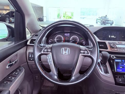 Used 2016 Honda Odyssey EX-L image 19