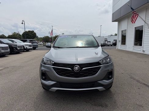 Certified 2023 Buick Encore GX Preferred FWD image 2