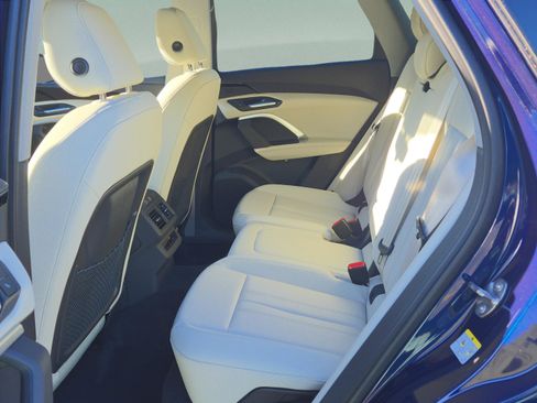 New 2025 Audi Q5 Premium image 13