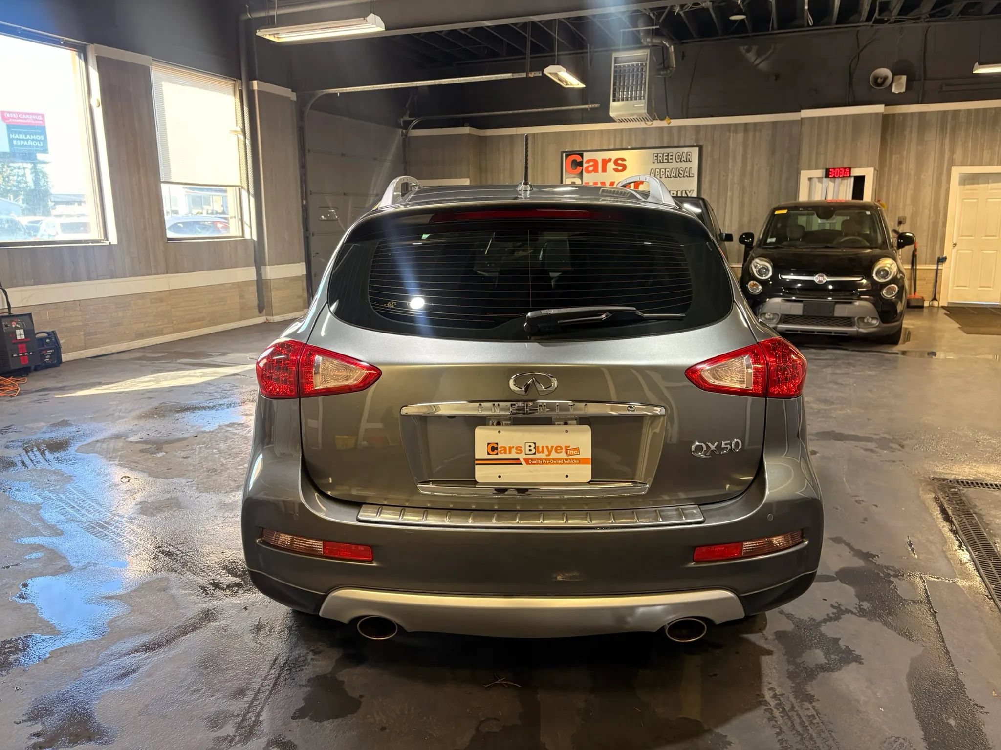 Used 2016 INFINITI QX50 AWD w/ Deluxe Touring Package image 5