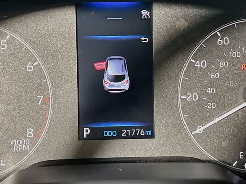 Certified 2024 Toyota Corolla SE FWD image 11