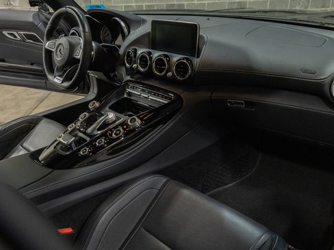 Used 2019 Mercedes-Benz AMG GT Coupe image 46