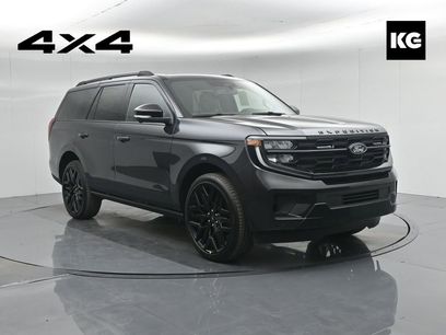 New 2026 Ford Expedition Platinum w/ Stealth Performance Package