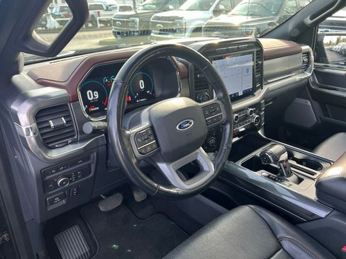 Used 2021 Ford F150 Lariat w/ Equipment Group 502A High image 11