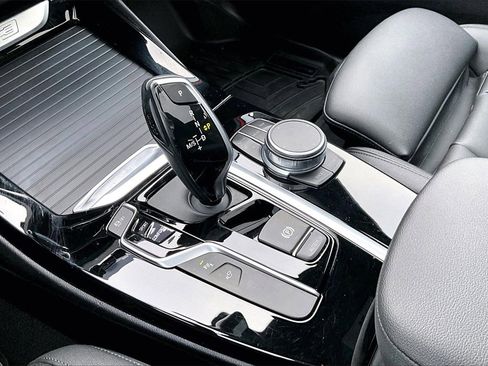 Used 2021 BMW X3 sDrive30i image 32