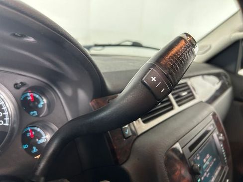 Used 2008 GMC Yukon XL Denali AWD/4WD image 19